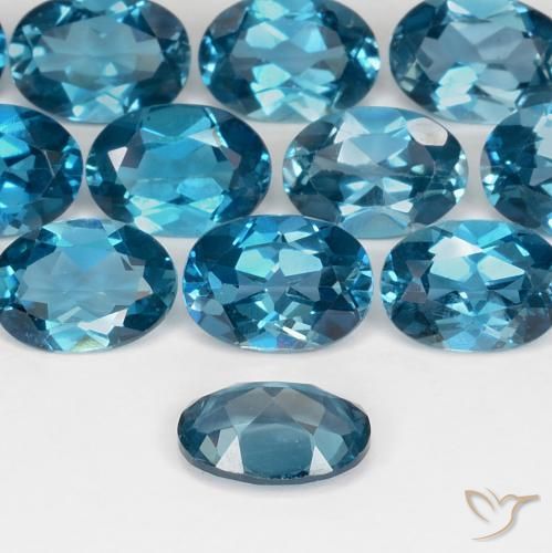 Topaze Bleu Londres naturelle ovale, 0.92 ct, VS