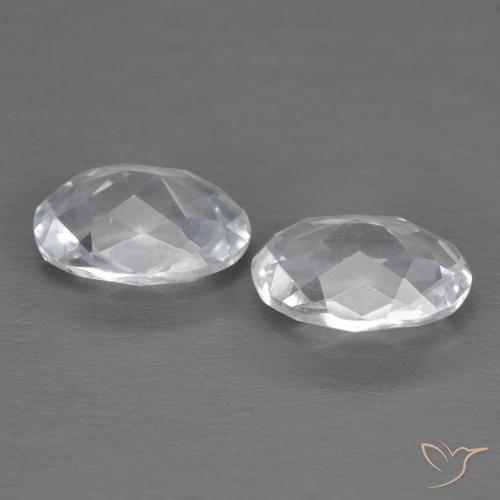 Shop natural 3.02ct Blanc Topaze gems, ovale, from Brésil at GemSelect. In stock, global shipping!
