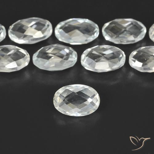 0.68ct Naturel Blanc chaud Topaze, ovale, VVS