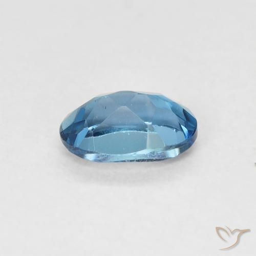 Topaze Bleu Londres naturelle ovale, 0.60 ct, VVS