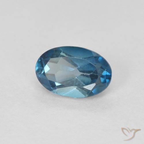 Topaze Bleu Londres naturelle ovale, 0.62 ct, VVS