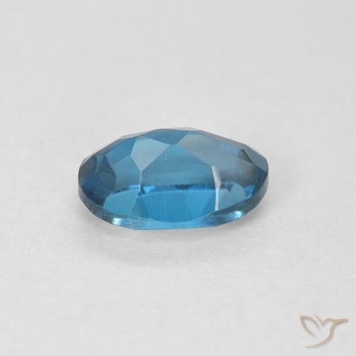 Topaze Bleu Londres naturelle ovale, 0.61 ct, VVS-VS