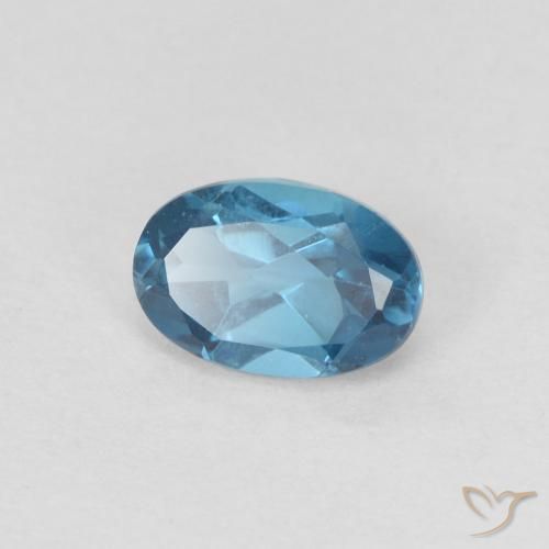 Topaze Bleu Londres naturelle ovale, 0.72 ct, VVS