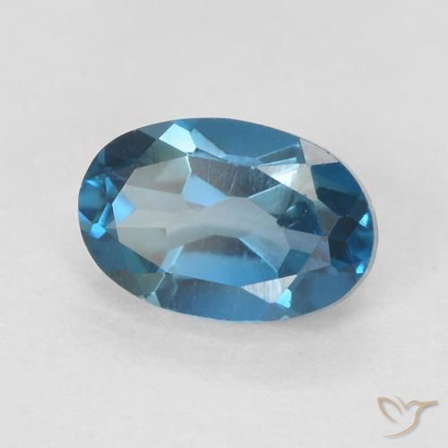 Topaze Bleu Londres naturelle ovale, 0.62 ct, VVS