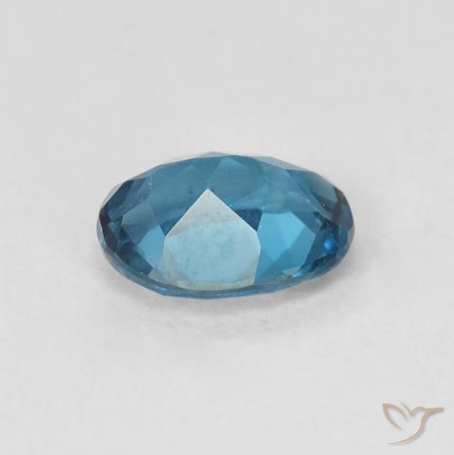 Topaze Bleu Londres naturelle ovale, 0.73 ct, VVS