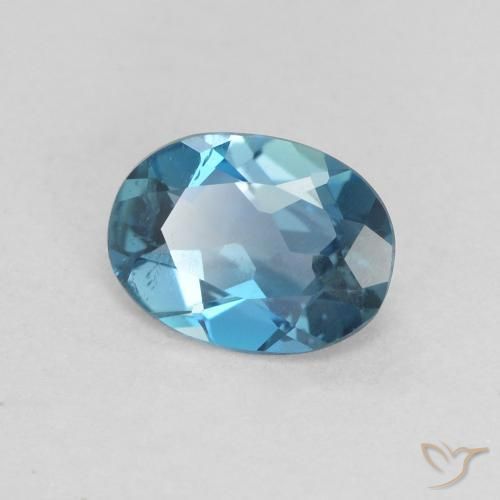Topaze Bleu Londres naturelle ovale, 0.74 ct, VVS-VS
