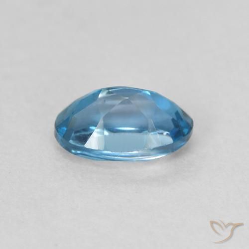 Topaze Bleu Londres naturelle ovale, 0.60 ct, VVS-VS