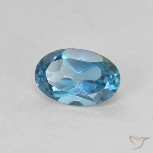 Topaze Bleu Londres naturelle ovale, 0.61 ct, VVS-VS