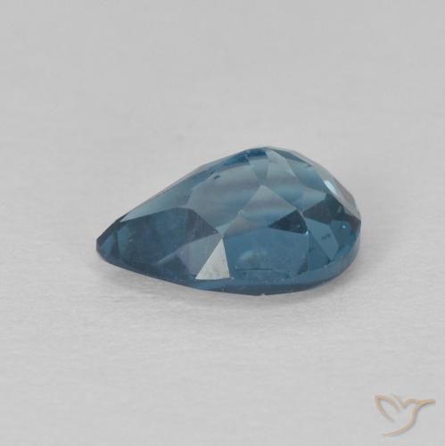 Topaze Bleu Londres naturelle En forme de poire, 0.88 ct, VS