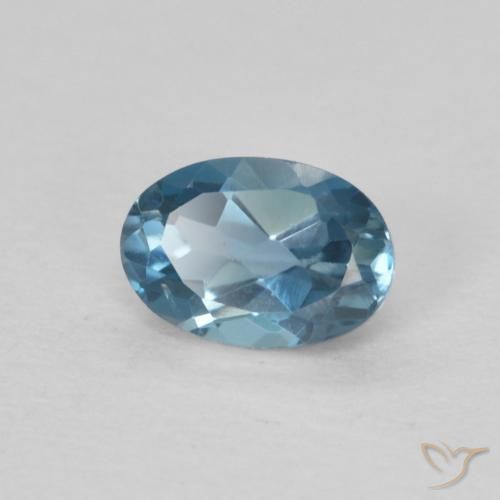 Topaze Bleu Londres naturelle ovale, 0.68 ct, VS