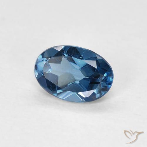Topaze Bleu Londres naturelle ovale, 0.63 ct, VVS