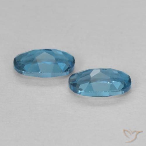 Shop natural 0.57ct Bleu Londres Topaze gems, ovale, from Brésil at GemSelect. In stock, global shipping!