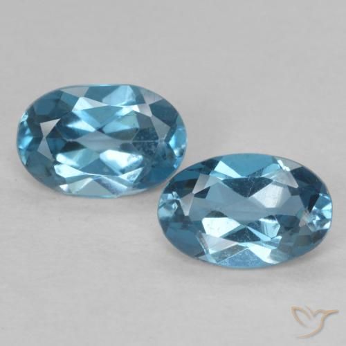 0.98ctw Naturel Bleu Londres Topaze, ovale, VVS-VS