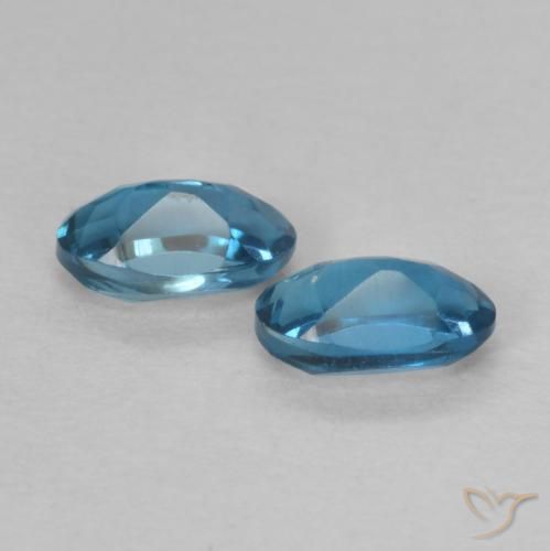 Shop natural 0.72ct Bleu Londres Topaze gems, ovale, from Brésil at GemSelect. In stock, global shipping!