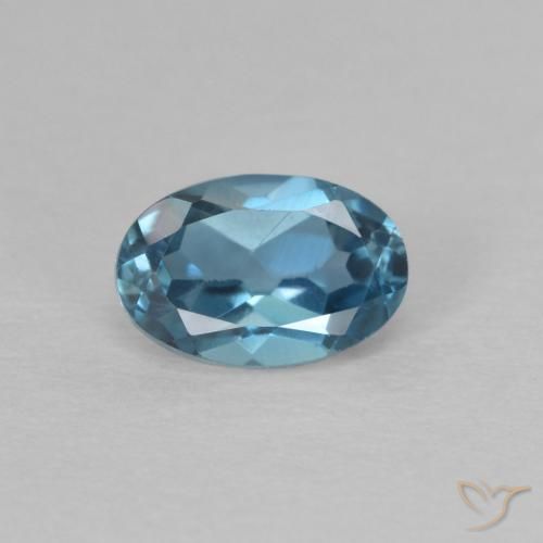 Topaze Bleu Londres naturelle ovale, 0.64 ct, VVS