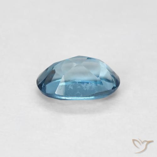 Topaze Bleu Londres naturelle ovale, 0.57 ct, VVS