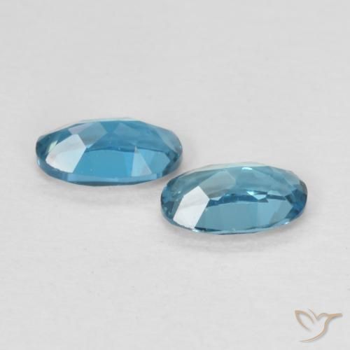 Shop natural 0.53ct Bleu Londres Topaze gems, ovale, from Brésil at GemSelect. In stock, global shipping!