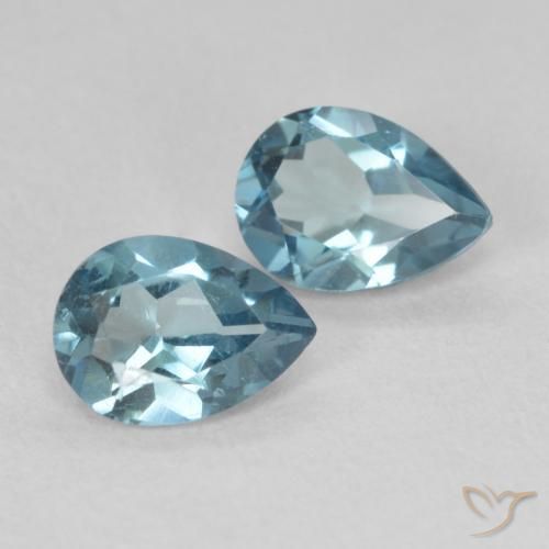 Shop natural 1.83ct Bleu Suisse Topaze gems, En forme de poire, from Brésil at GemSelect. In stock, global shipping!