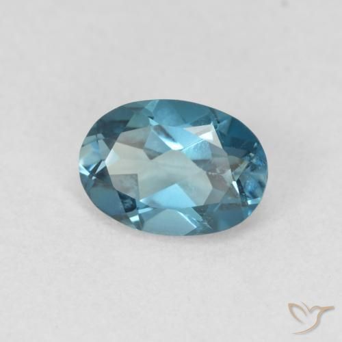 Topaze Bleu Londres naturelle ovale, 0.99 ct, VVS