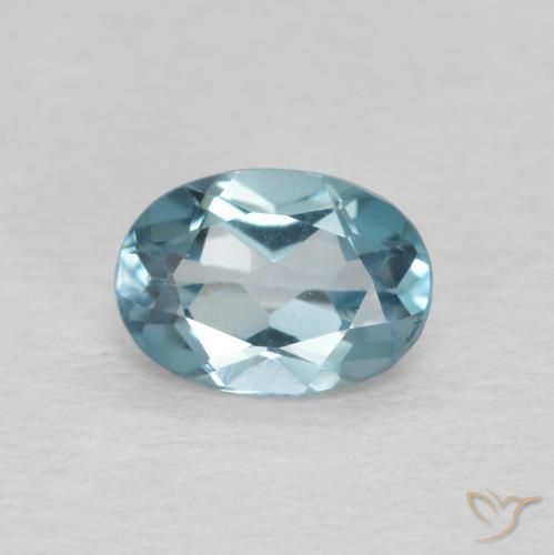 Topaze Bleu Londres naturelle ovale, 0.89 ct, VVS