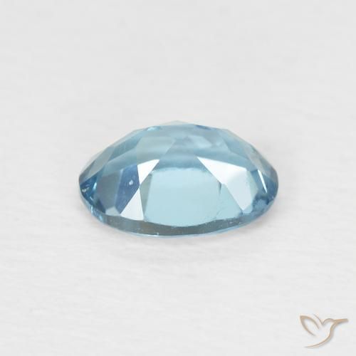 Topaze Bleu Londres naturelle ovale, 1.05 ct, VVS-VS