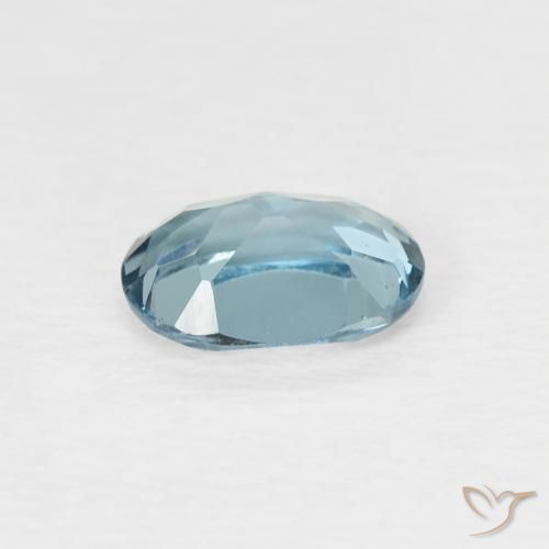 Topaze Bleu Londres naturelle ovale, 0.95 ct, VVS
