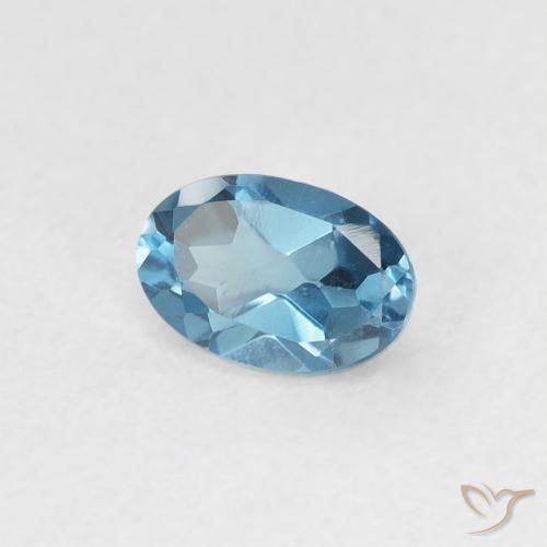 Topaze Bleu Londres naturelle ovale, 0.64 ct, VVS