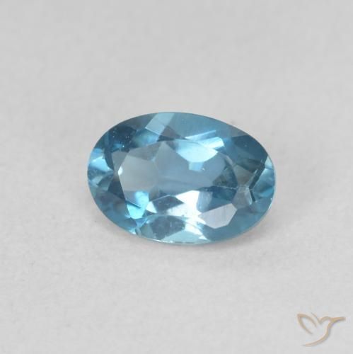 Topaze Bleu Londres naturelle ovale, 0.59 ct, VVS