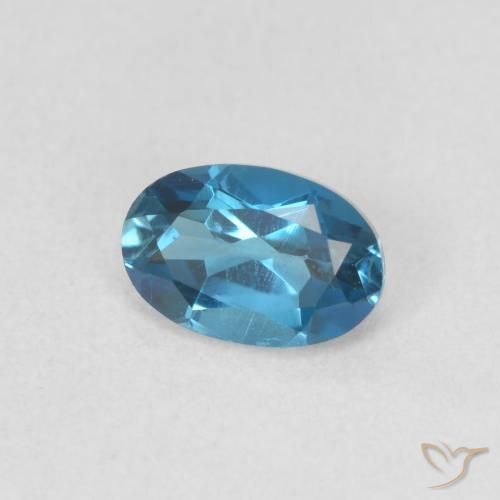 Topaze Bleu Londres naturelle ovale, 0.63 ct, VVS