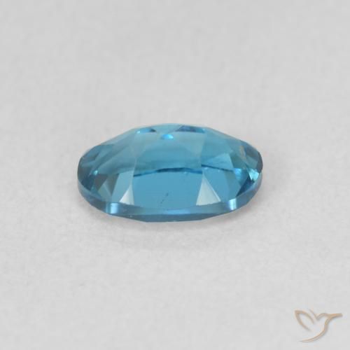 Topaze Bleu Londres naturelle ovale, 0.63 ct, VVS