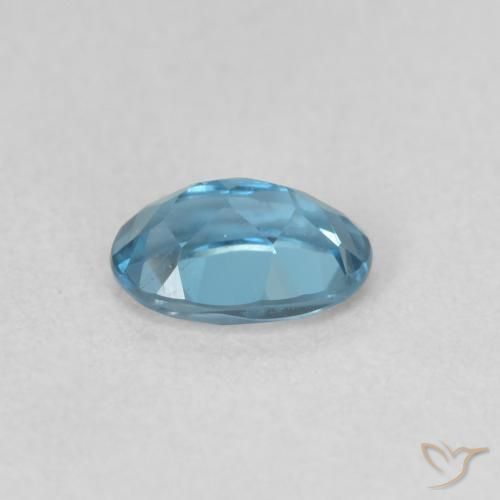 Topaze Bleu Londres naturelle ovale, 0.53 ct, VVS