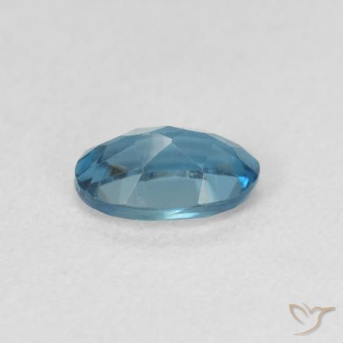 Topaze Bleu Londres naturelle ovale, 0.58 ct, VVS