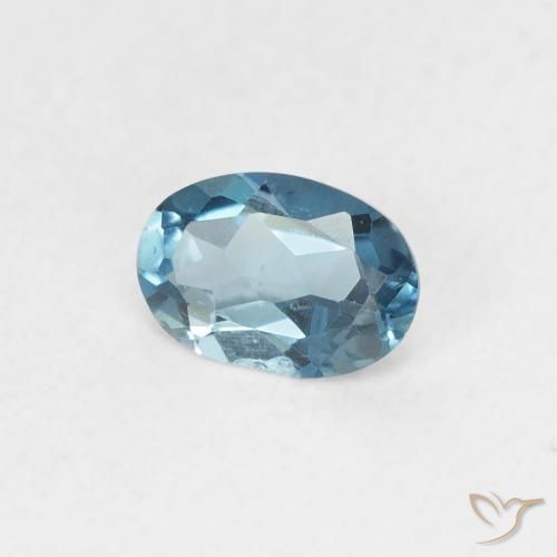 Topaze Bleu Londres naturelle ovale, 0.56 ct, VVS