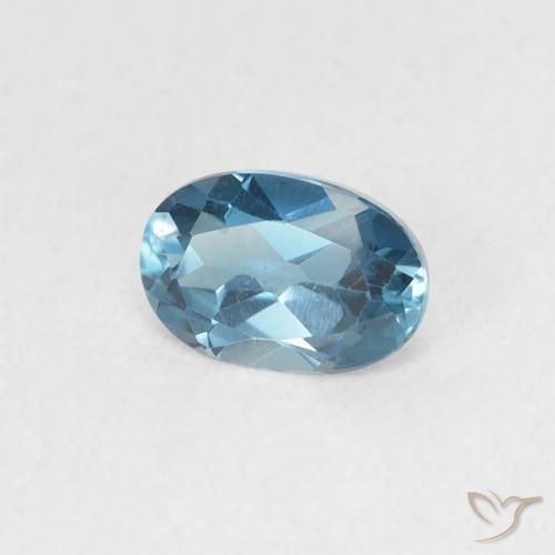 Topaze Bleu Londres naturelle ovale, 0.56 ct, VVS