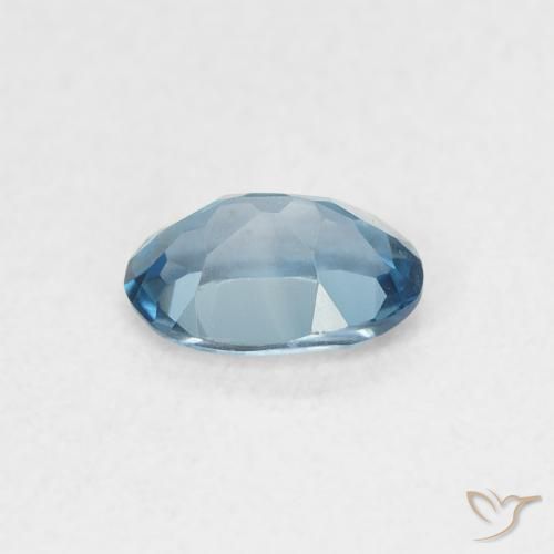 Topaze Bleu Londres naturelle ovale, 0.57 ct, VVS