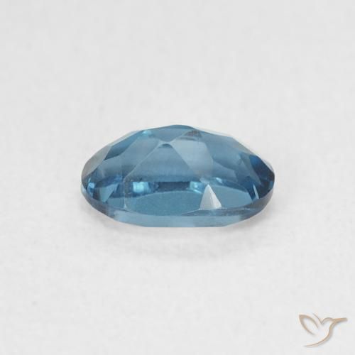 Topaze Bleu Londres naturelle ovale, 0.65 ct, VVS