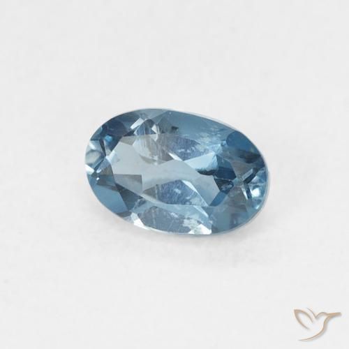 Topaze Bleu Londres naturelle ovale, 0.62 ct, VVS