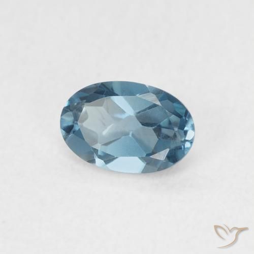 Topaze Bleu Londres naturelle ovale, 0.55 ct, VVS