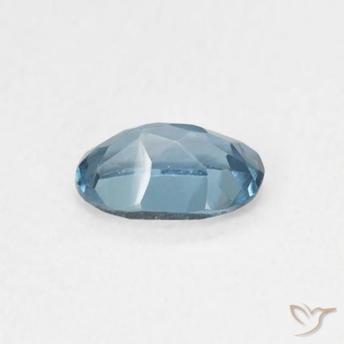 Topaze Bleu Londres naturelle ovale, 0.57 ct, VVS