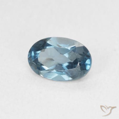 Topaze Bleu Londres naturelle ovale, 0.63 ct, VVS