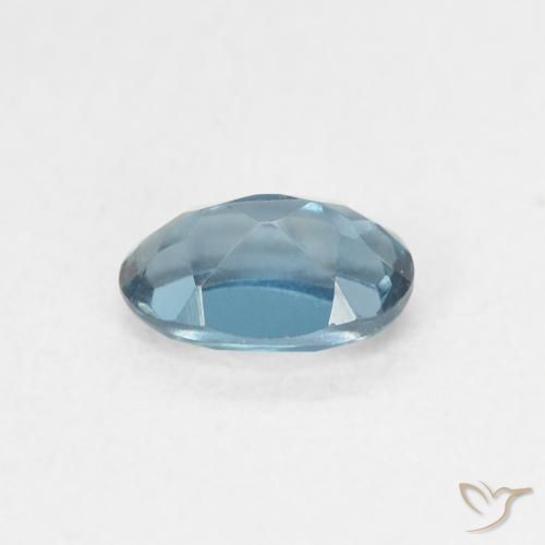Topaze Bleu Londres naturelle ovale, 0.63 ct, VVS