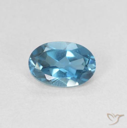 Topaze Bleu Londres naturelle ovale, 0.61 ct, VVS