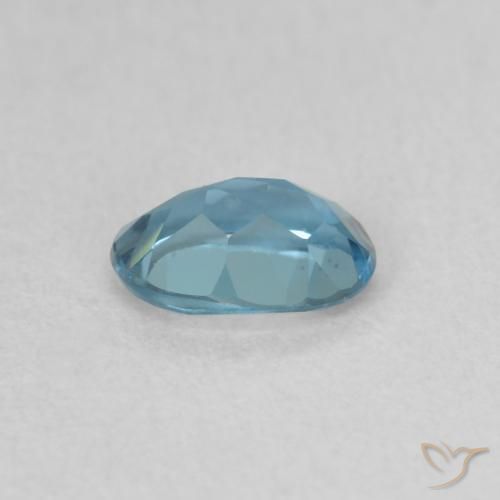 Topaze Bleu Londres naturelle ovale, 0.55 ct, VVS