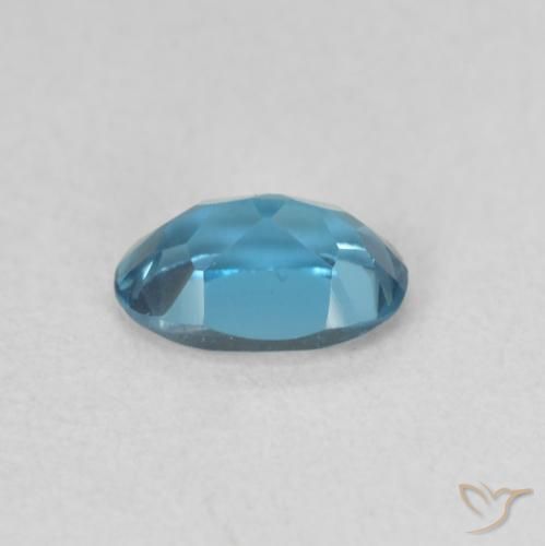 Topaze Bleu Londres naturelle ovale, 0.56 ct, VVS-VS