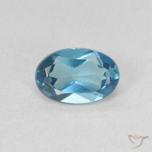 Topaze Bleu Londres naturelle ovale, 0.64 ct, VVS-VS