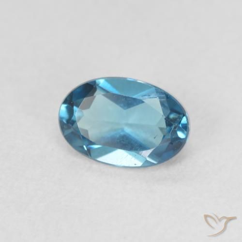 Topaze Bleu Londres naturelle ovale, 0.64 ct, VVS-VS