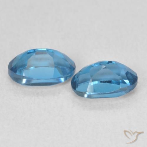 Shop natural 1.13ct Bleu Londres Topaze gems, ovale, from Brésil at GemSelect. In stock, global shipping!