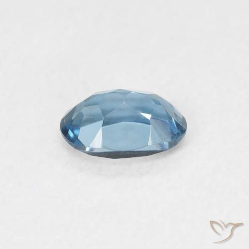 Topaze Bleu Londres naturelle ovale, 0.56 ct, VVS-VS