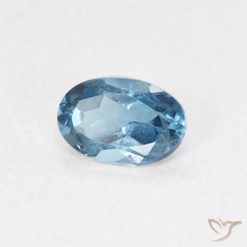 Topaze Bleu Londres naturelle ovale, 0.67 ct, VVS-VS