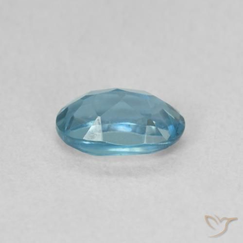 Topaze Bleu Londres naturelle ovale, 0.61 ct, VVS